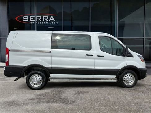 Used 2024 Ford Transit 250 Low Roof AWD w/ Exterior Upgrade Package image 6