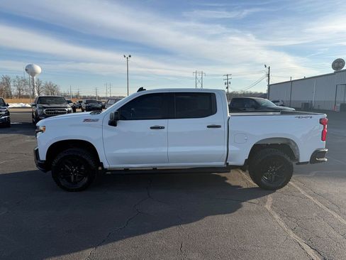 Used 2021 Chevrolet Silverado 1500 LT Trail Boss w/ Convenience Package II image 25