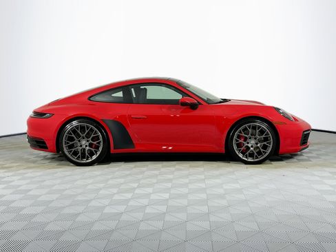 Used 2023 Porsche 911 Carrera S image 4