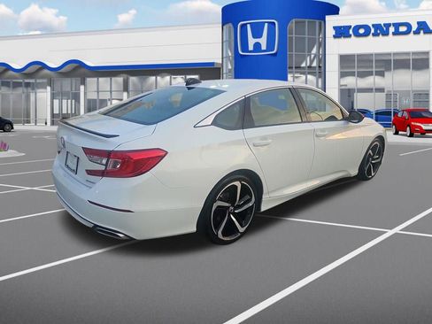 Used 2022 Honda Accord Sport image 9