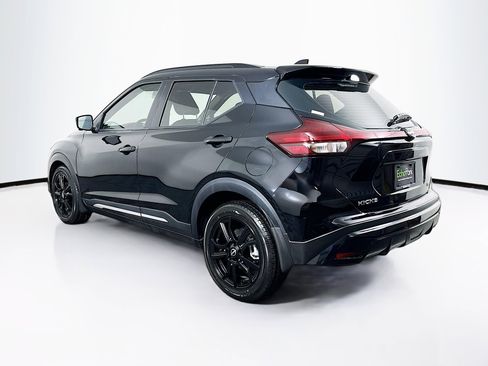 Used 2023 Nissan Kicks SR image 5