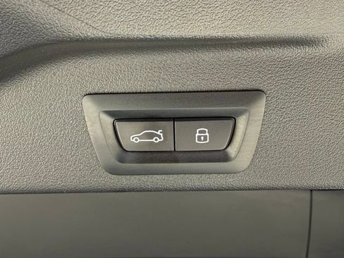 Certified 2024 BMW X5 sDrive40i w/ Premium Package RWD image 17