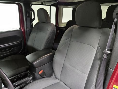 Used 2021 Jeep Wrangler Unlimited Sport image 10
