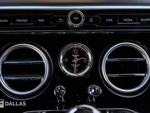 Used 2024 Bentley Continental GT Speed image 28