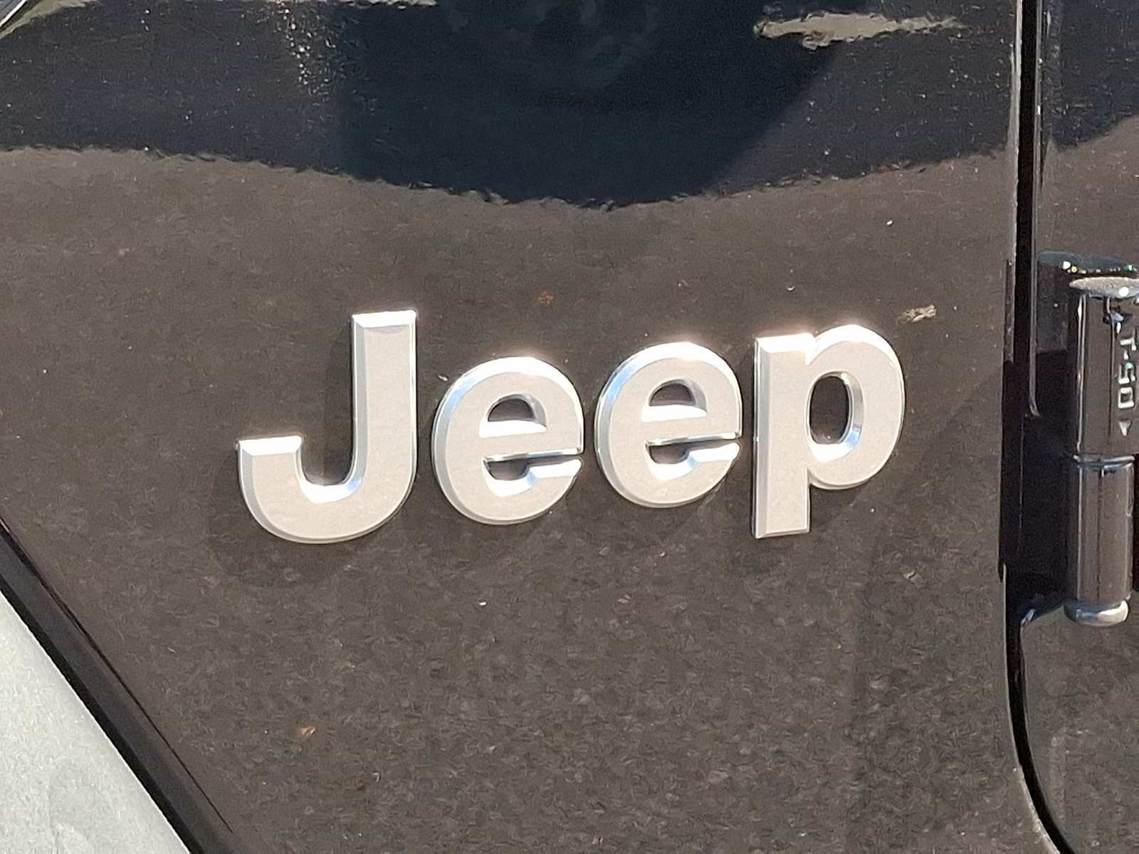 Certified 2019 Jeep Wrangler Sport AWD/4WD image 29