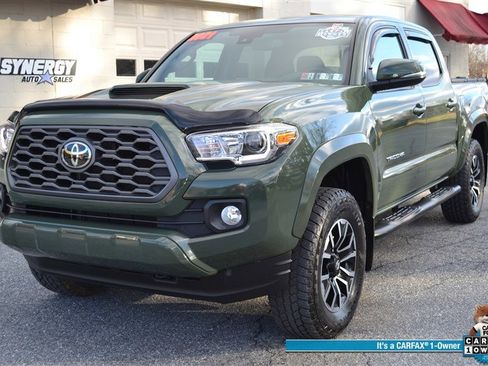 Used 2021 Toyota Tacoma TRD Sport image 1