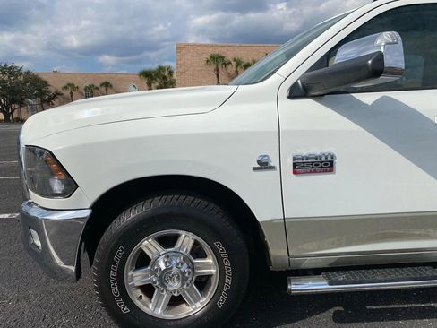 Used 2011 RAM 2500 Laramie image 5