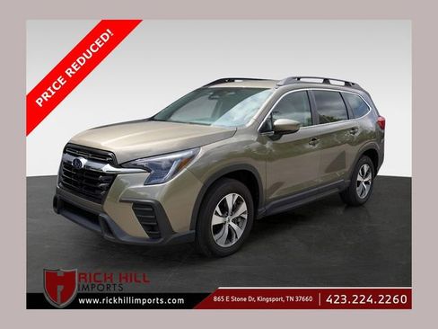 Used 2024 Subaru Ascent Premium w/ Convenience Package image 1