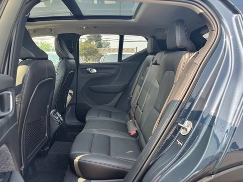 Certified 2026 Volvo XC40 B5 Core w/ Climate Package AWD/4WD image 20