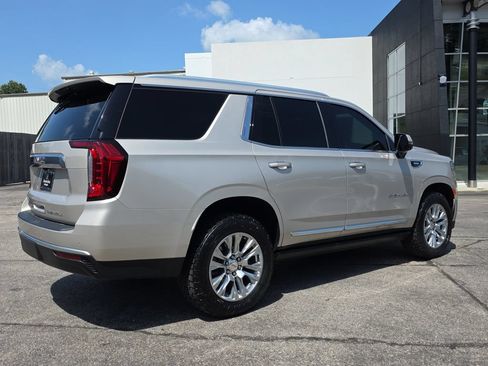 Used 2023 GMC Yukon Denali RWD image 5