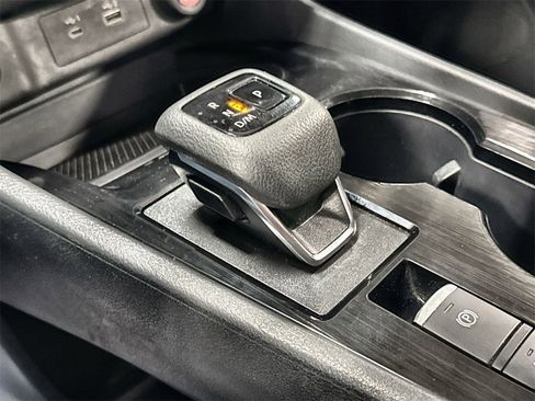 Used 2023 Nissan Rogue SV image 22