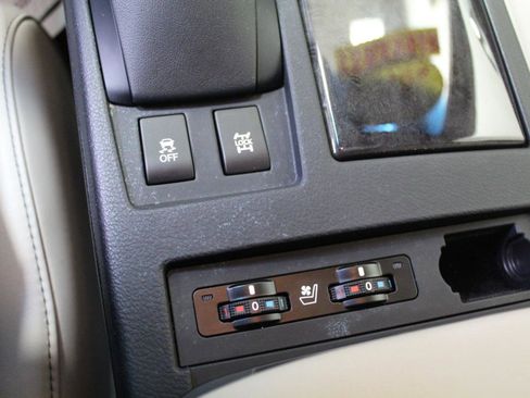 Used 2013 Lexus RX 350 AWD w/ Navigation Pkg image 20