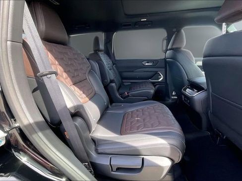 New 2026 Nissan Armada Platinum AWD/4WD image 10