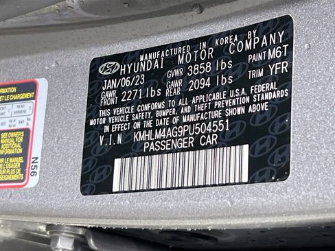 Used 2023 Hyundai Elantra SEL FWD image 29