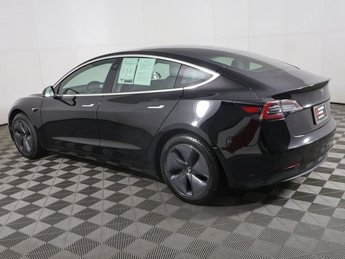 Used 2019 Tesla Model 3 Standard Range Plus image 13