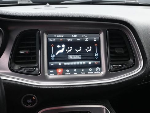 Used 2022 Dodge Challenger R/T Scat Pack RWD image 18