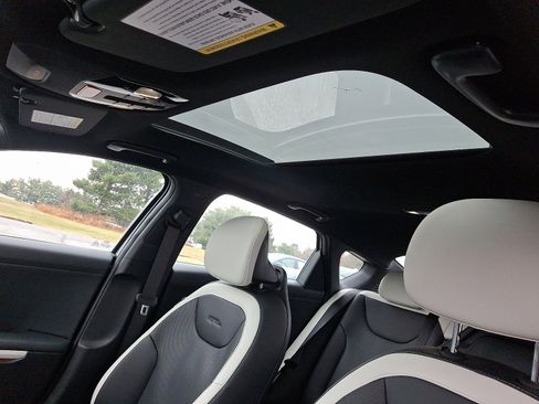 New 2025 Kia K4 GT-Line Turbo image 10