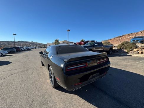 Used 2023 Dodge Challenger SXT w/ Plus Package image 3