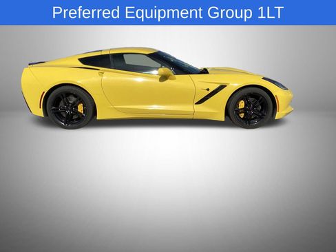 Used 2016 Chevrolet Corvette Stingray Coupe w/ Carbon Flash Badge Package RWD image 1