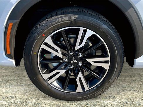 New 2025 Mitsubishi Eclipse Cross AWD image 11