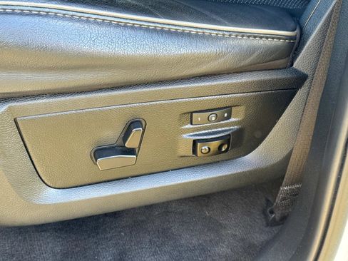 Used 2018 RAM 1500 Limited image 22