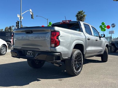 Used 2023 Chevrolet Colorado W/T image 13