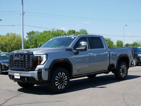 New 2026 GMC Sierra 3500 Denali Ultimate AWD/4WD image 2