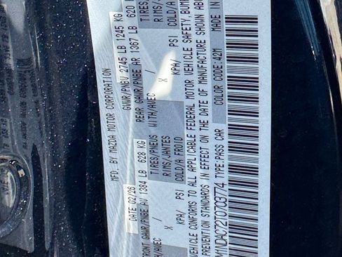 New 2026 MAZDA MX-5 Miata Club w/ Interior Package RWD image 22