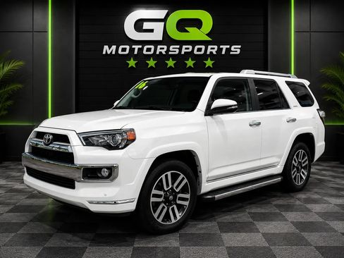 Used 2016 Toyota 4Runner Limited AWD/4WD image 3