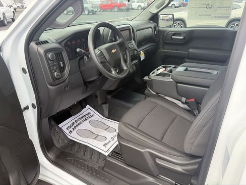 New 2026 Chevrolet Silverado 1500 W/T w/ WT Value Package AWD/4WD image 13