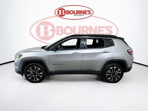 Used 2023 Jeep Compass Limited AWD/4WD image 6