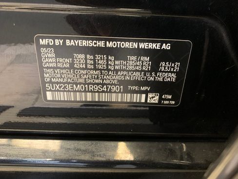 Used 2024 BMW X7 xDrive40i w/ M Sport Package AWD/4WD image 91