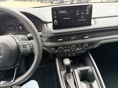 New 2026 Honda Accord SE image 25