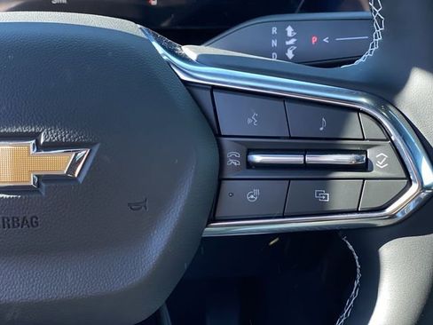 New 2026 Chevrolet Equinox EV LT FWD image 22