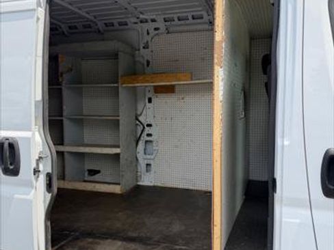 Used 2023 RAM ProMaster 2500 FWD image 14