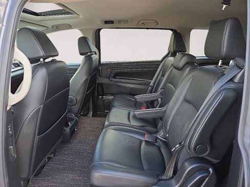 Used 2025 Honda Odyssey EX-L image 17
