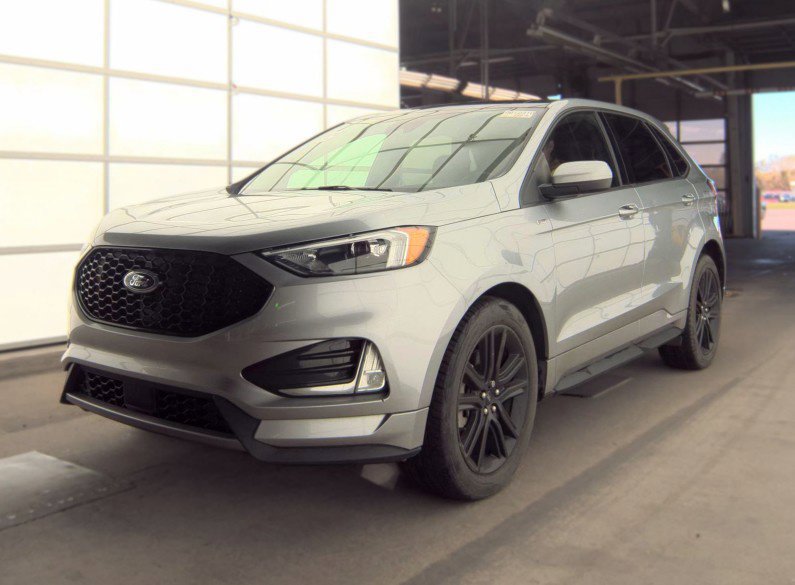 Used 2023 Ford Edge ST-Line AWD/4WD image 3