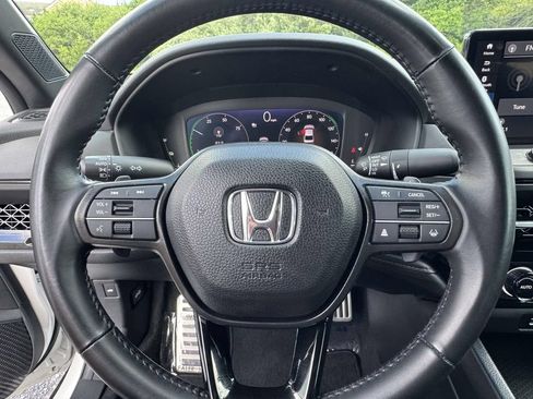 Used 2023 Honda Accord Sport image 18
