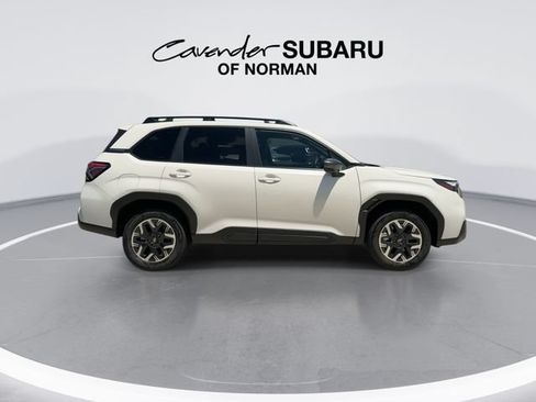Used 2026 Subaru Forester Premium AWD/4WD image 2