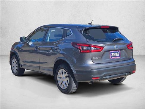 Used 2020 Nissan Rogue Sport S image 8