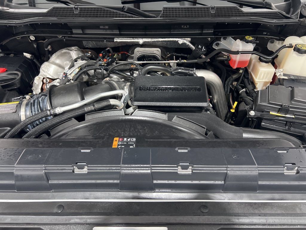 Used 2024 Chevrolet Silverado 2500 LTZ AWD/4WD image 27