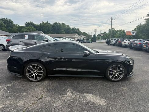 Used 2017 Ford Mustang GT Premium w/ Equipment Group 401A RWD image 6