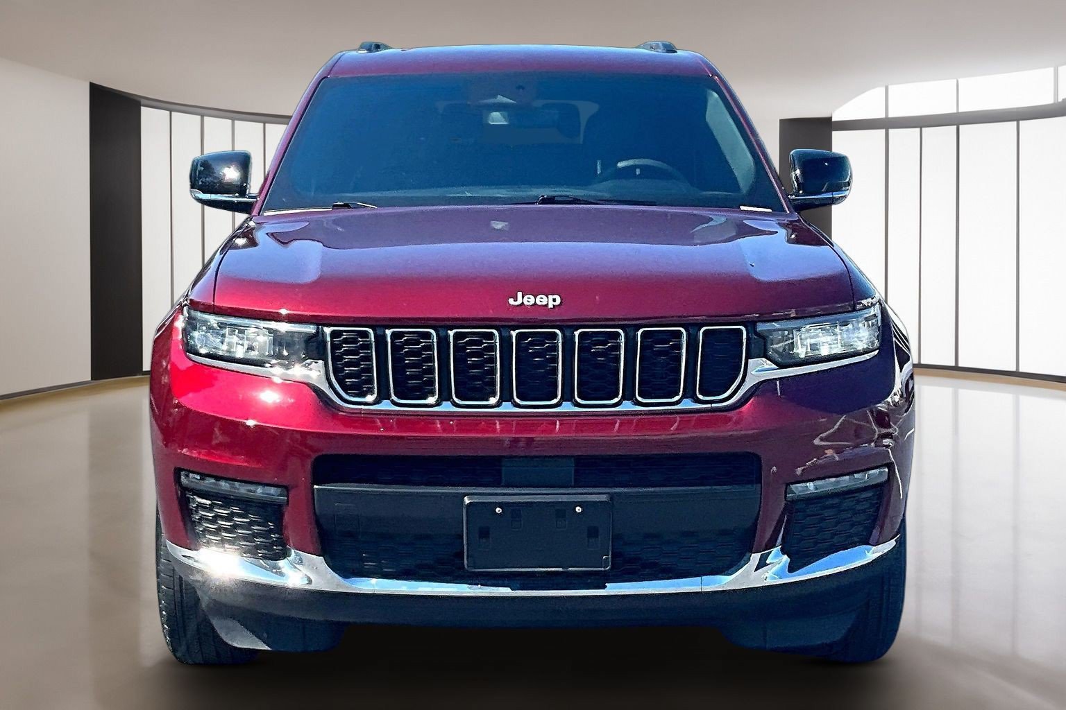 Used 2024 Jeep Grand Cherokee L Limited RWD image 2