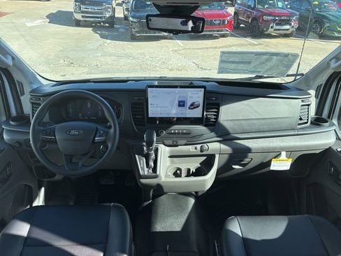 New 2026 Ford Transit 250 148 High Roof AWD image 22