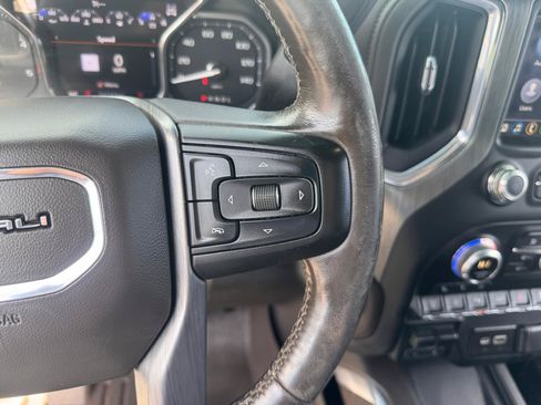 Used 2020 GMC Sierra 2500 Denali w/ Denali Ultimate Package AWD/4WD image 24