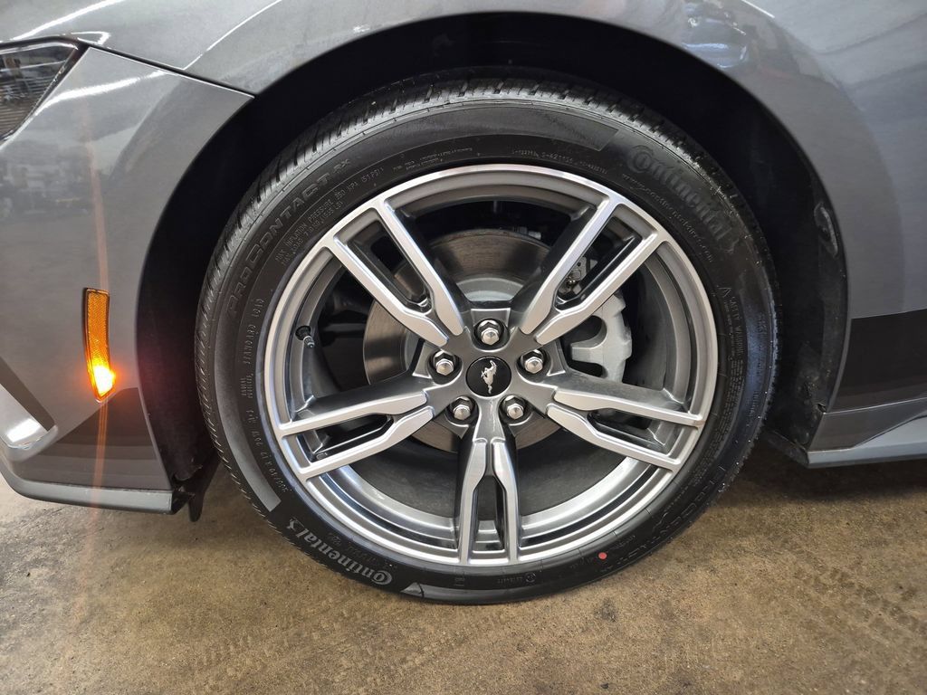 Used 2025 Ford Mustang Coupe w/ Wheel & Stripe Package RWD image 7