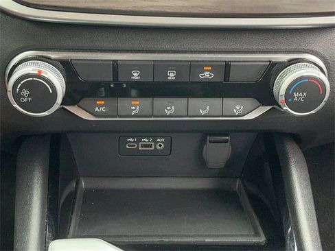 Used 2024 Nissan Altima 2.5 SV image 21