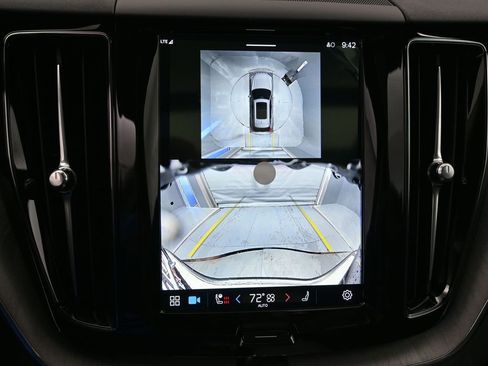 New 2025 Volvo XC60 B5 Plus w/ Protection Package Premier image 14