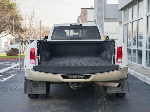 Used 2016 RAM 3500 Laramie Longhorn image 10
