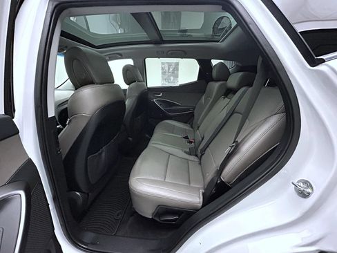Used 2017 Hyundai Santa Fe Sport w/ Cargo Package AWD/4WD image 19